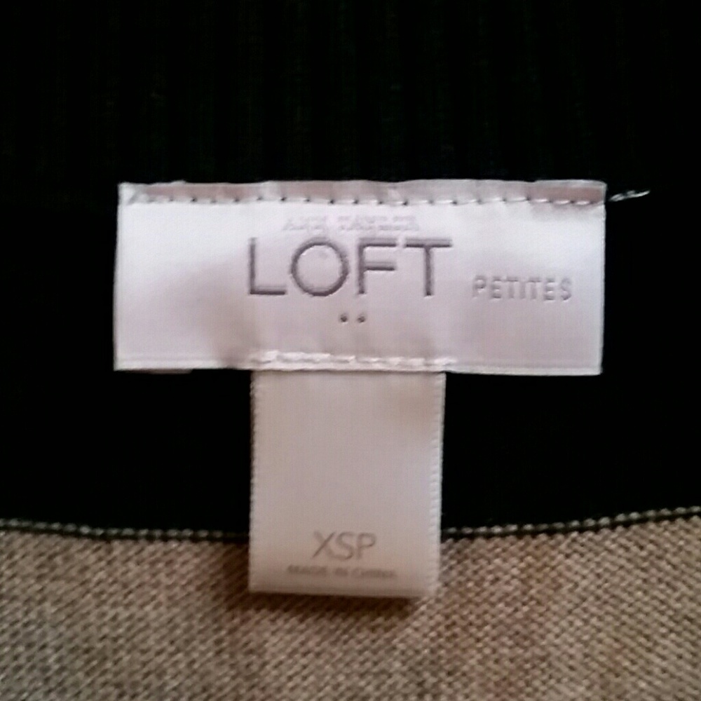 LOFT petite sweater - Picture 5 of 6